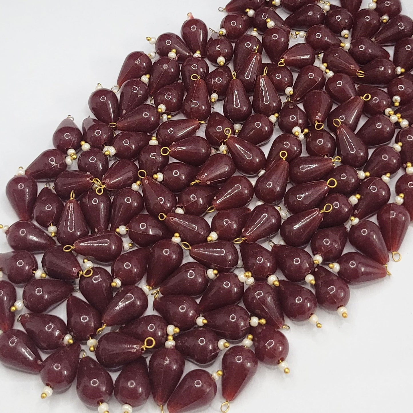Teardrop Shape Lariya Beads