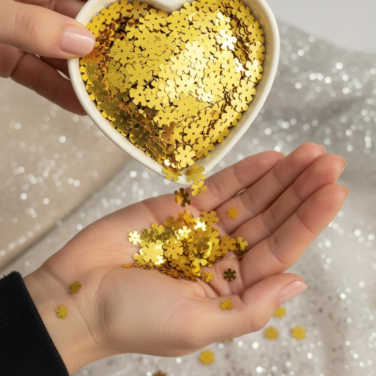 Make boutique craft projects look more detailed with 11mm gold metallic sequin embellishments for aari embroidery.