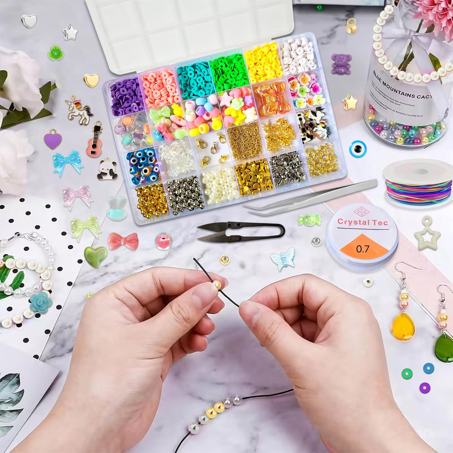 Multicolor Bracelet Making Kit for Girls Age 12-15 Years Old with Beads Acrylic. Additional close-up image highlighting material texture and color variety.