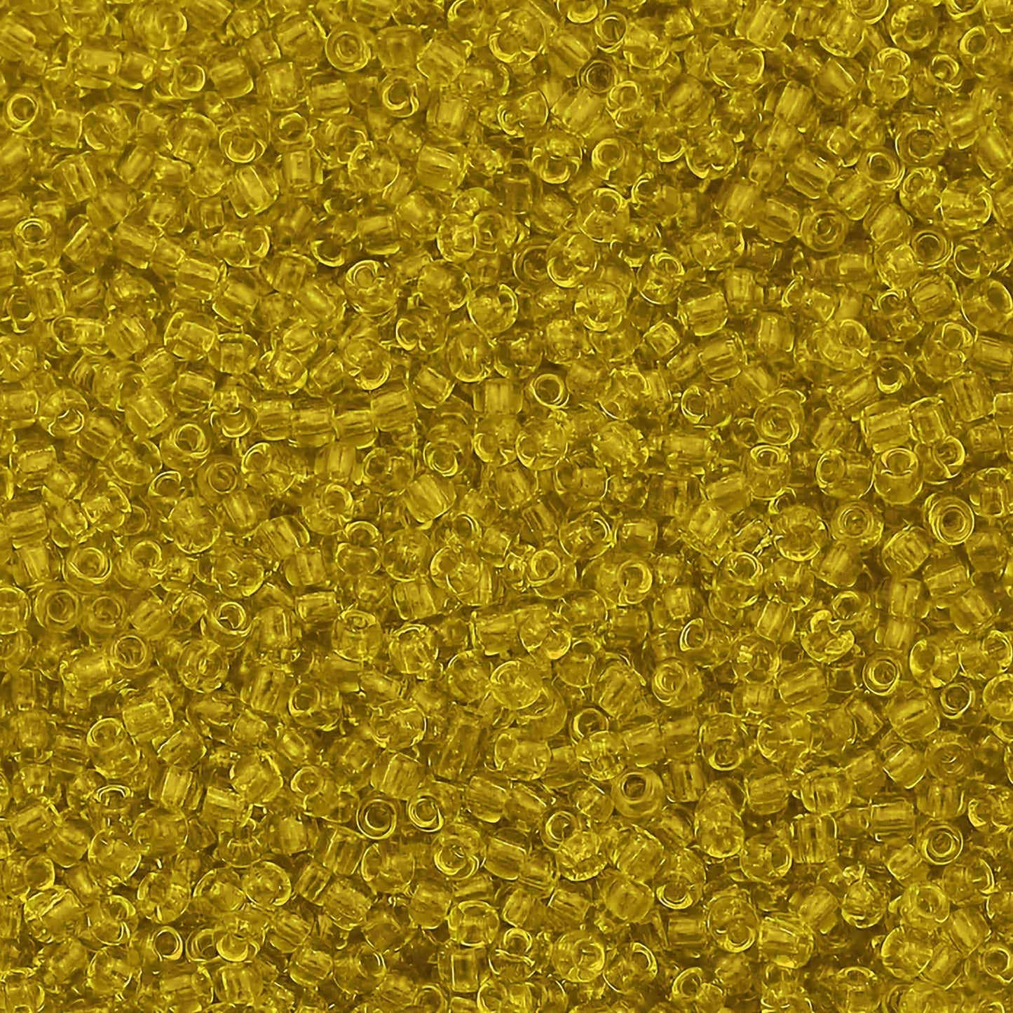 Bracelet making, necklace making and DIY jewellery projects can look sharper with yellow and transparent 4mm beads.