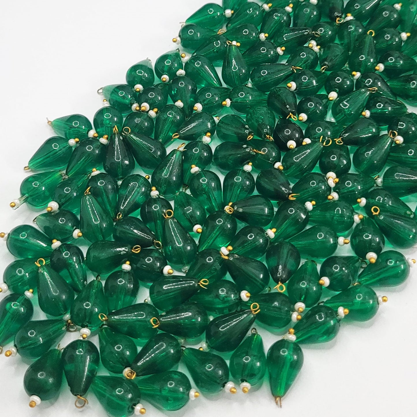 Teardrop Shape Lariya Beads