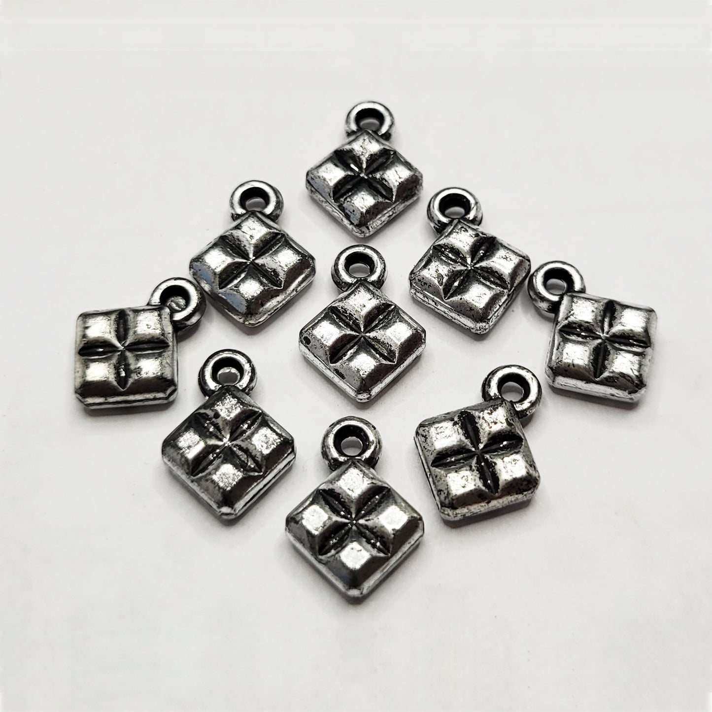 Antique Acrylic Silver Beads