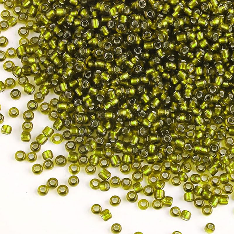 To add a clean decorative look, place green 4mm beads into bracelet making, necklace making and DIY jewellery projects.