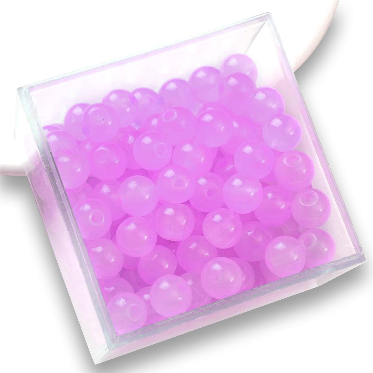 A clean option for bracelet making, necklace making and DIY jewellery projects, light magenta and pearl 8mm beads add a clean decorative look.