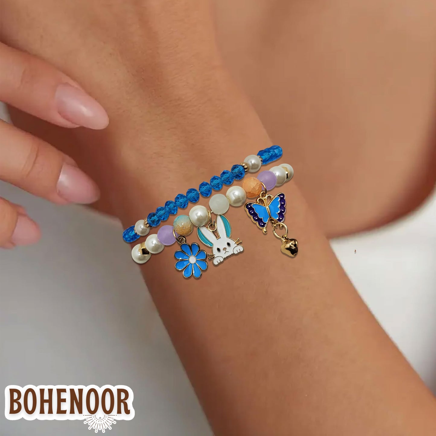 Use blue and white crystal and pearl bracelet for casual accessory looks and everyday styling when the design needs projects a neat stylish finish.