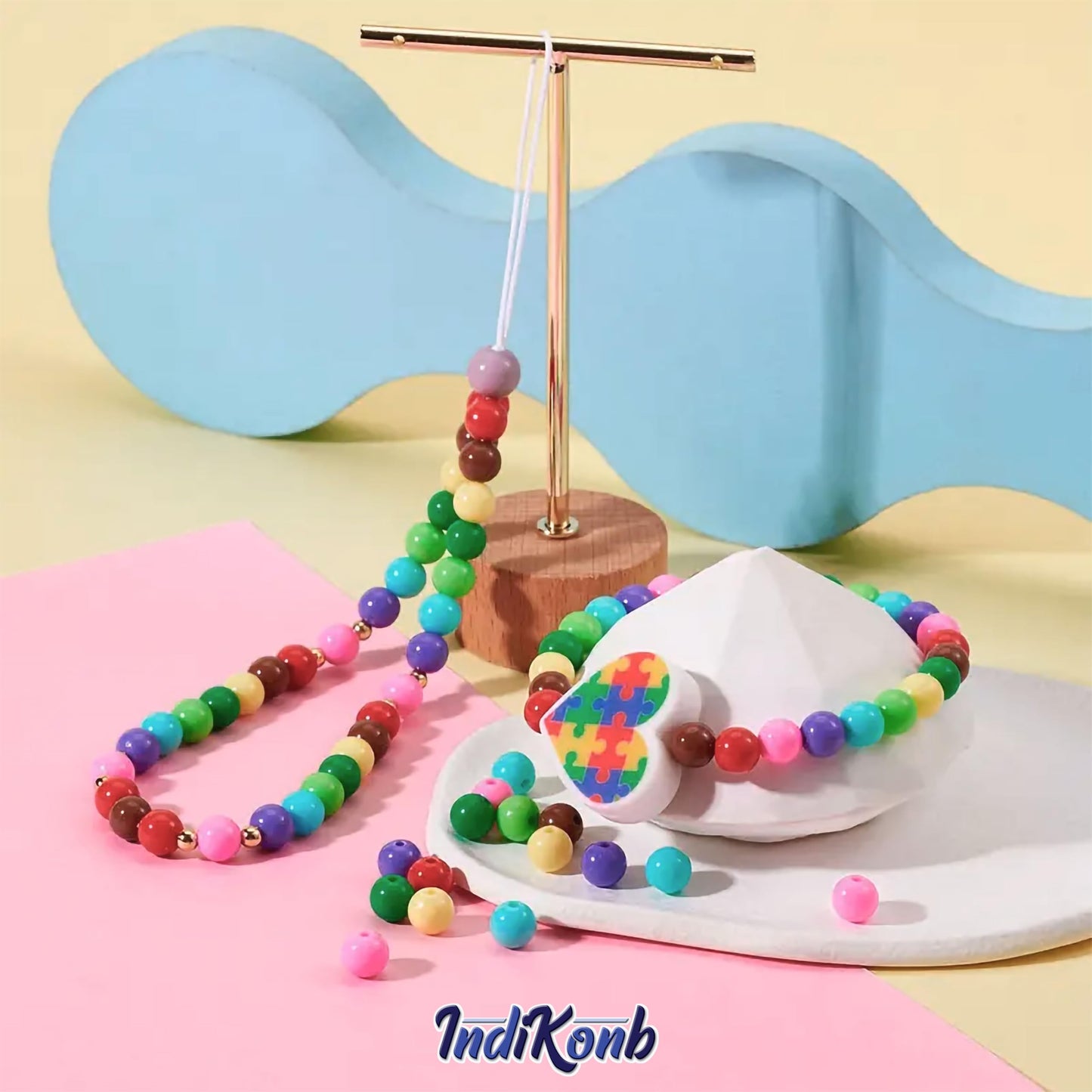 For neat results in beading craft, multicolour 8mm and pastel 8mm beads are a useful detail.