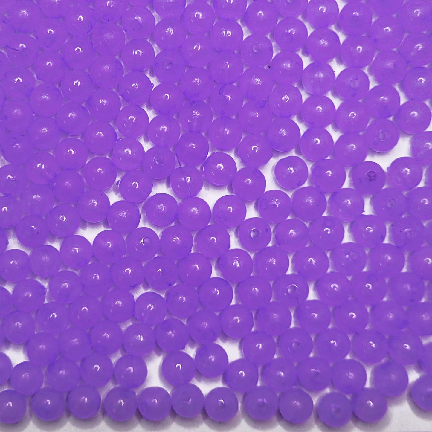 With purple and multicolour 8mm beads, bracelet making, necklace making and DIY jewellery projects gets a clean decorative look.