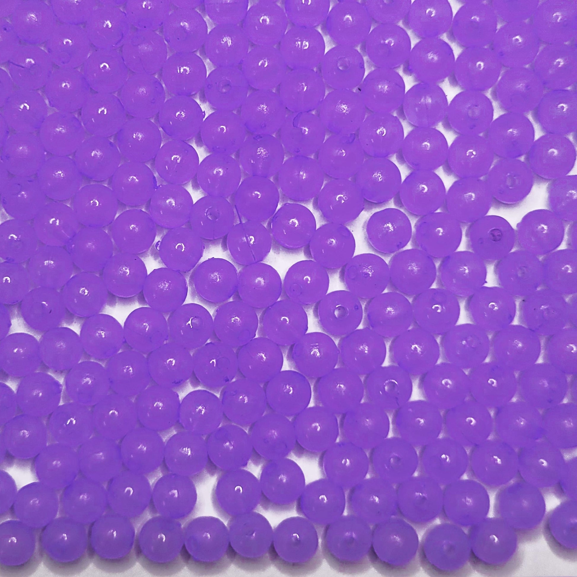 With purple and multicolour 8mm beads, bracelet making, necklace making and DIY jewellery projects gets a clean decorative look.