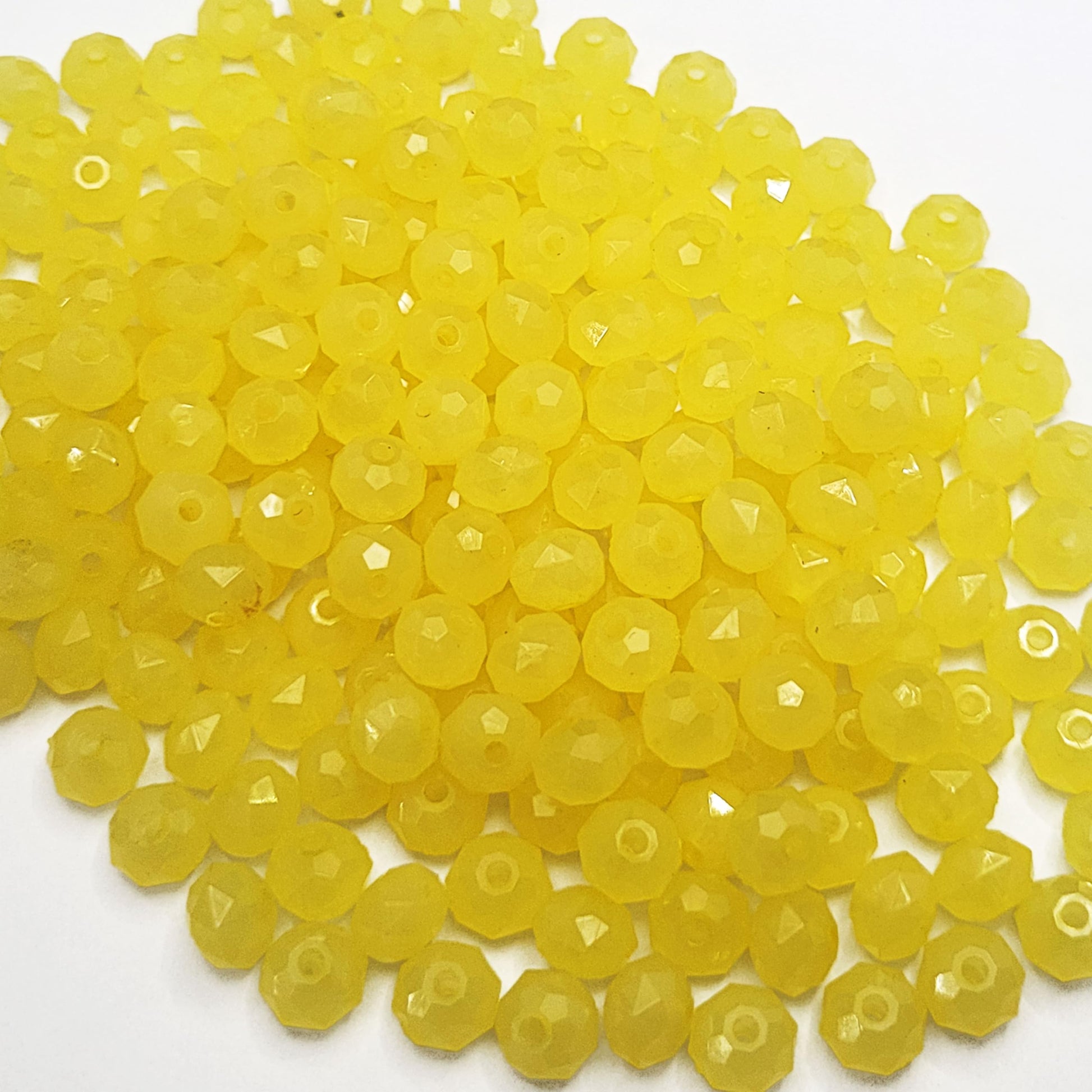For neat results in bracelet making, necklace making and DIY jewellery projects, lime 8mm beads are a useful detail.