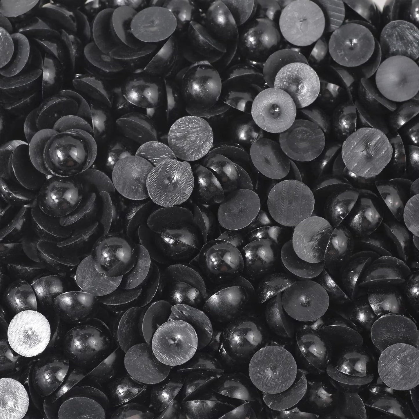 Make jewelry decoration look more detailed with smooth black pearl embellishments for resin craft.