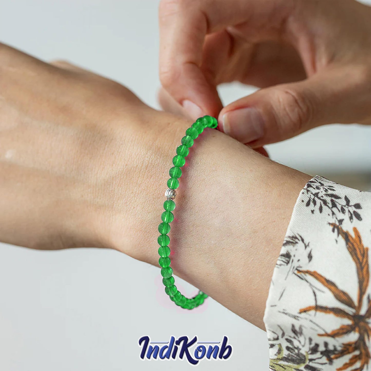 Neat decorative finish comes through clearly in green and multicolour 4mm beads for DIY jewellery projects, beading craft and decorative craft finishing.