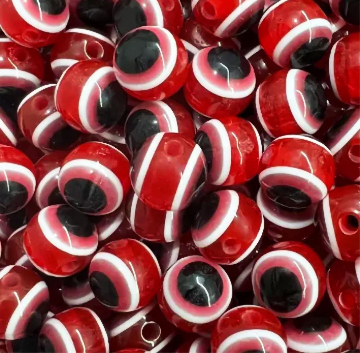 In bracelet making, necklace making and DIY jewellery projects, red and multicolour 5mm beads add depth and neat finishing.