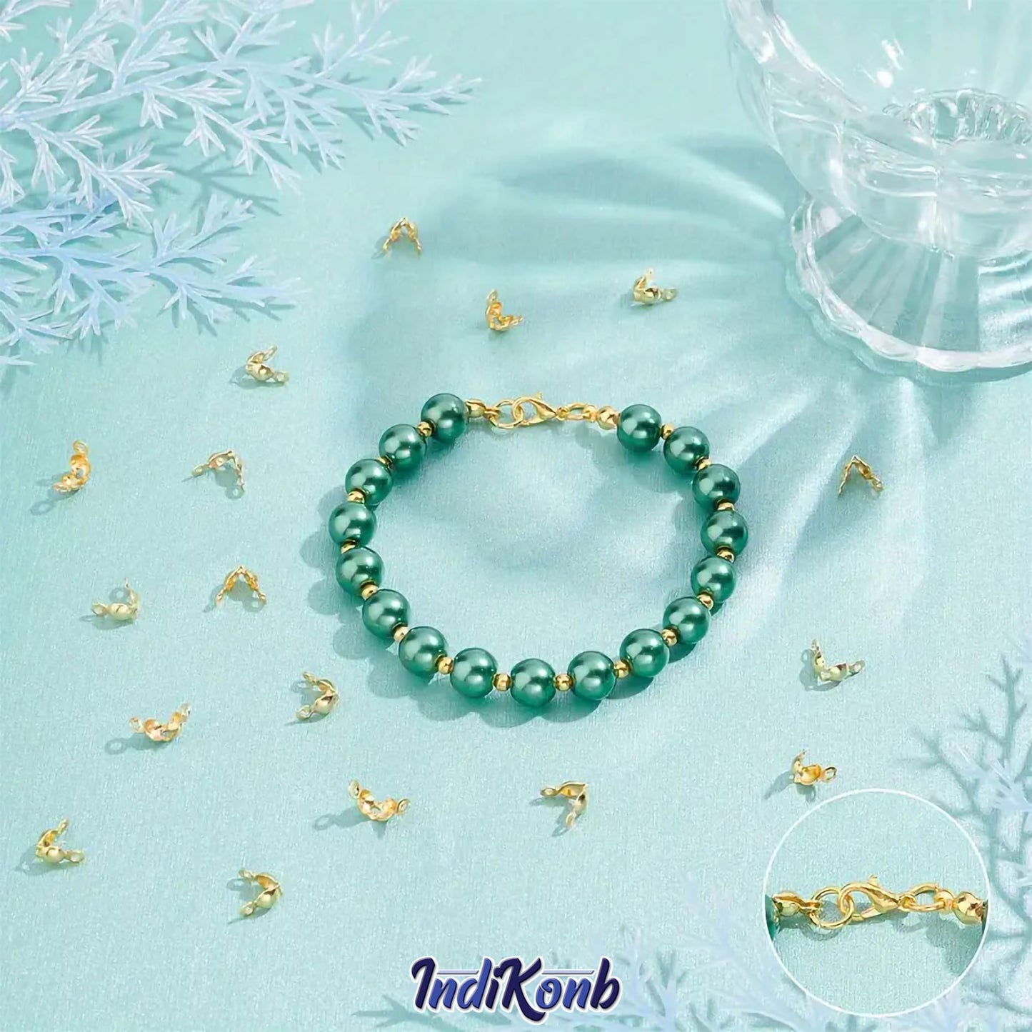 Gold 8mm jewellery making kit fits into gift making and DIY jewellery making without making the design feel heavy.