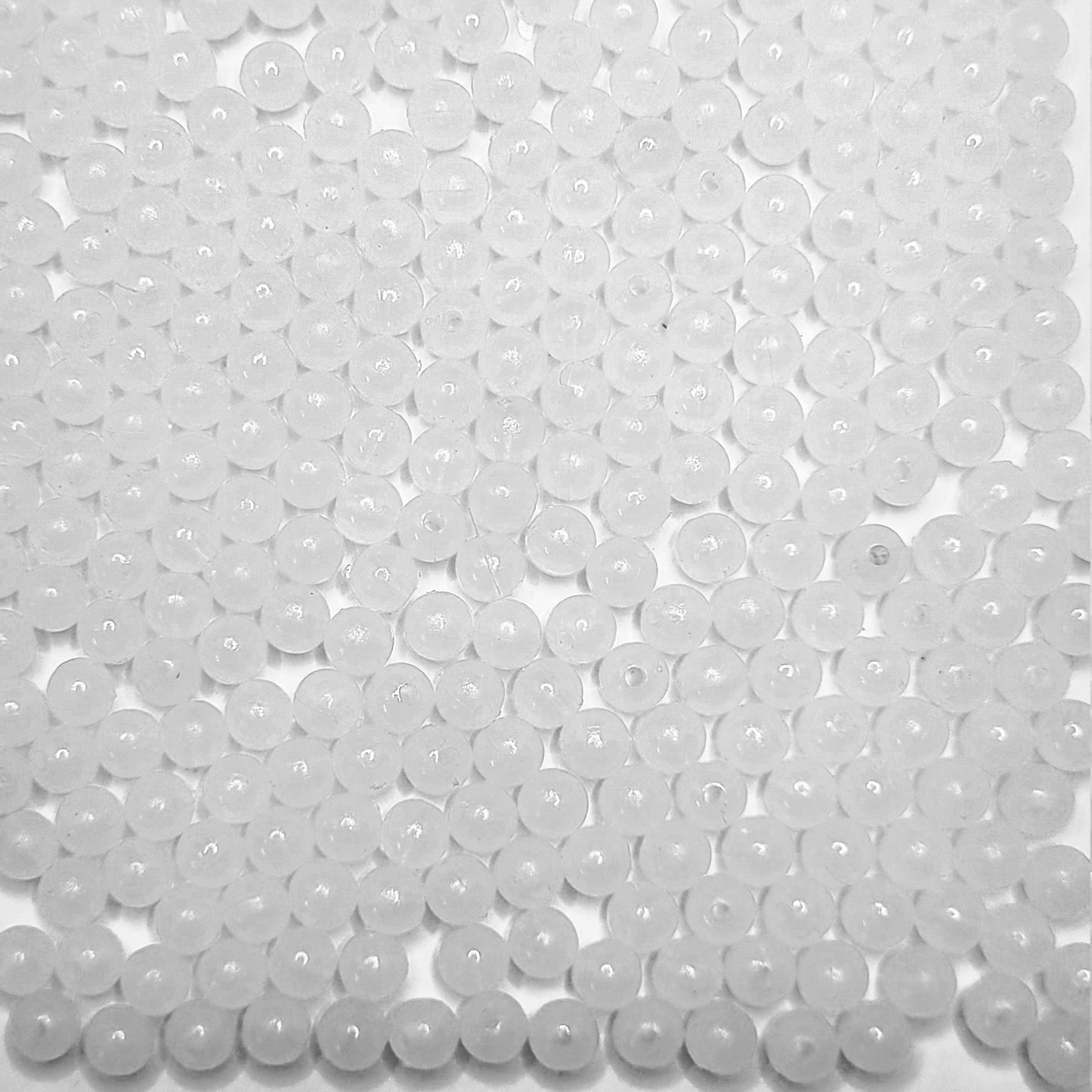 For bracelet making, necklace making and DIY jewellery projects, white and multicolour 6mm beads add a balanced decorative detail.
