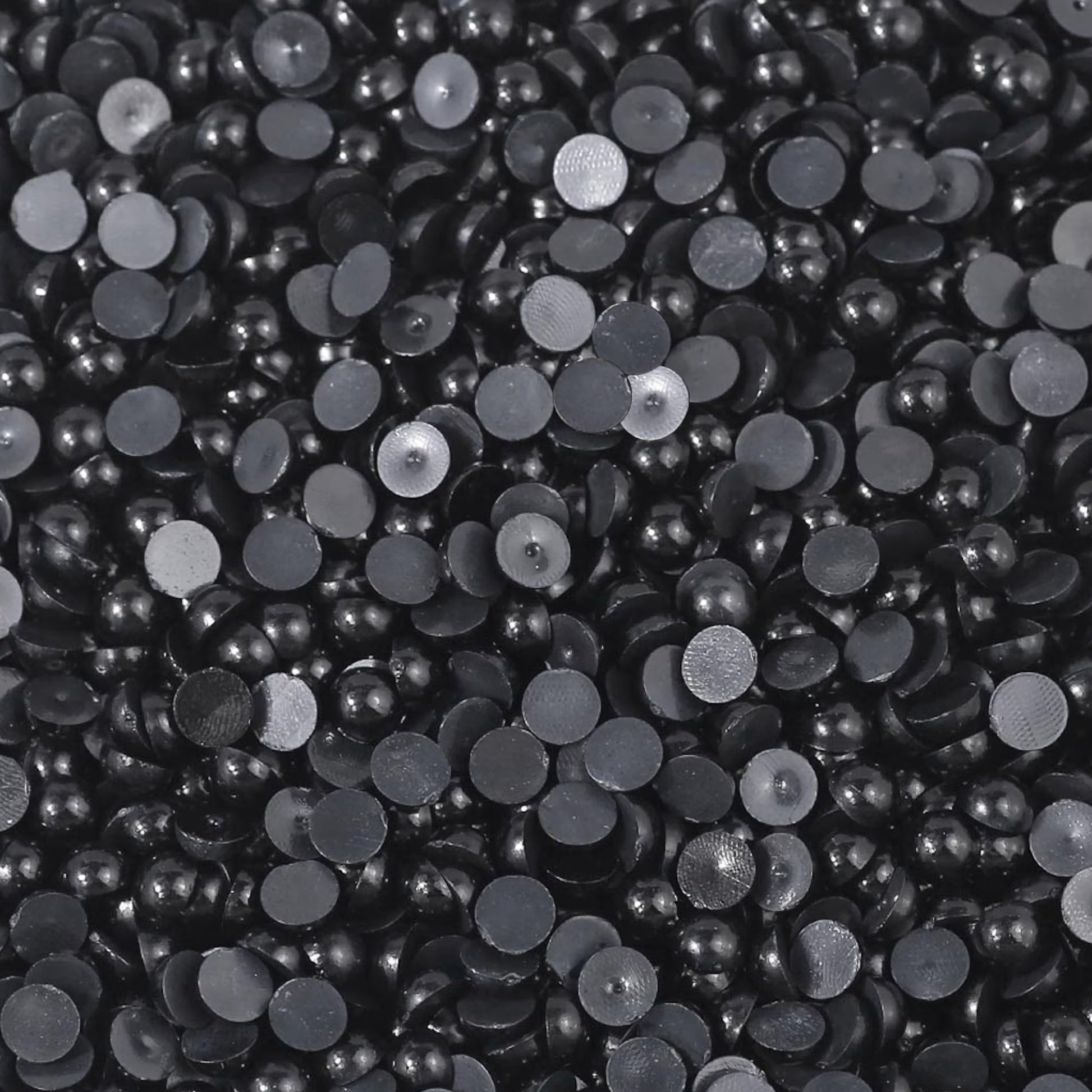 Create detailed garment embellishment and jewelry decoration using flatback craft pearl pieces.