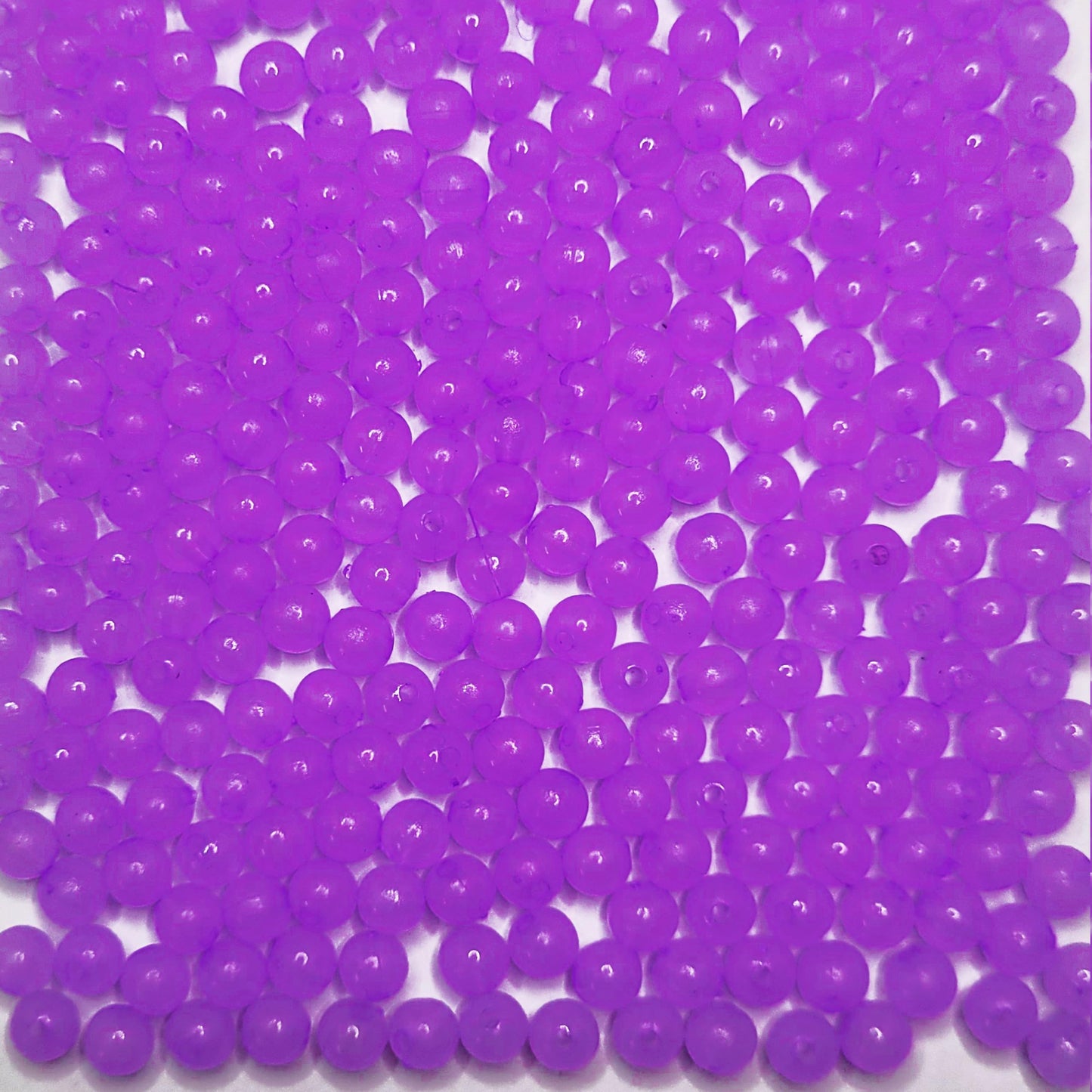 Voilet and multicolour 6mm beads offer a clean decorative look for bracelet making, necklace making and DIY jewellery projects.