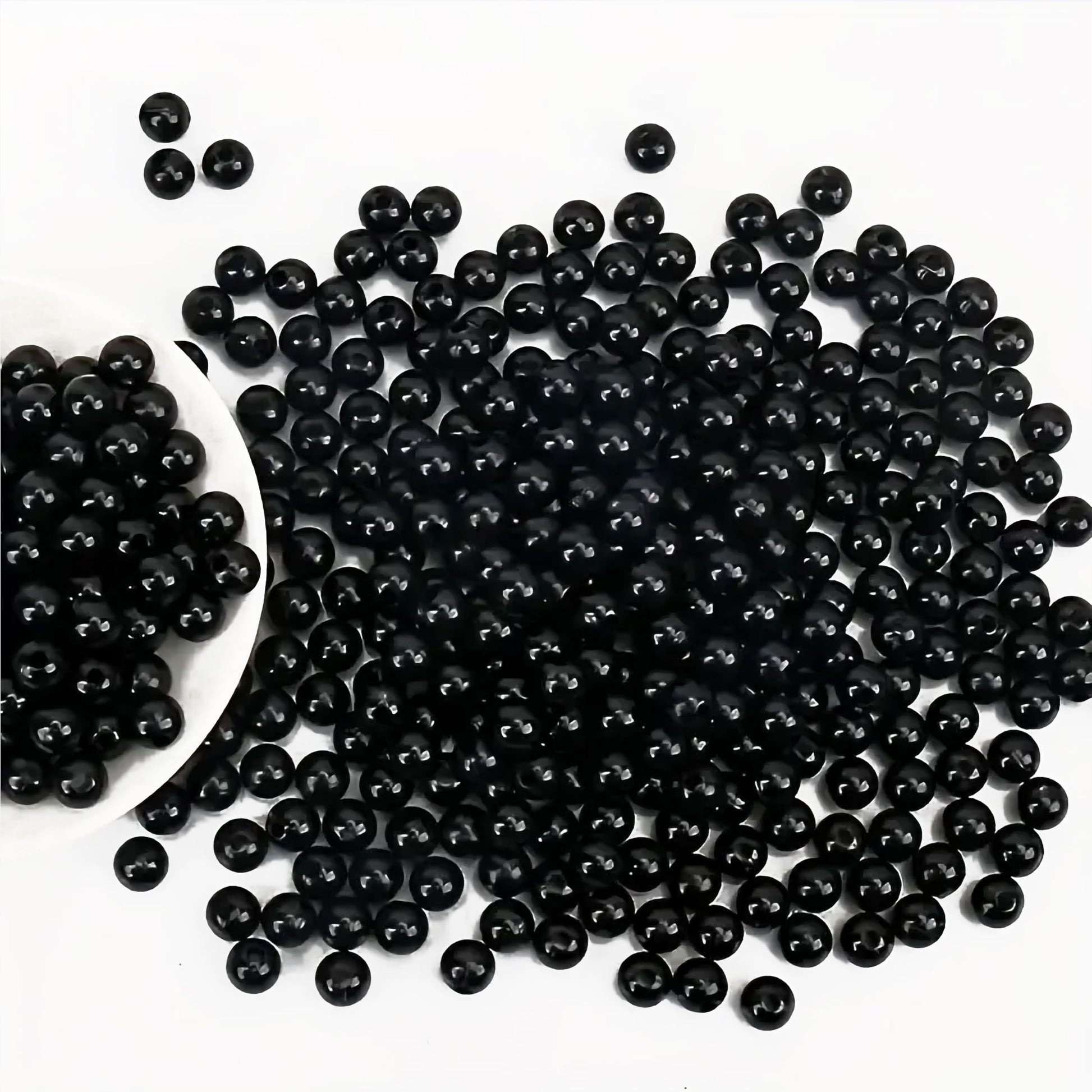 6mm and black 6mm and 3mm beads help add a clean decorative look to bracelet making, necklace making and DIY jewellery projects.