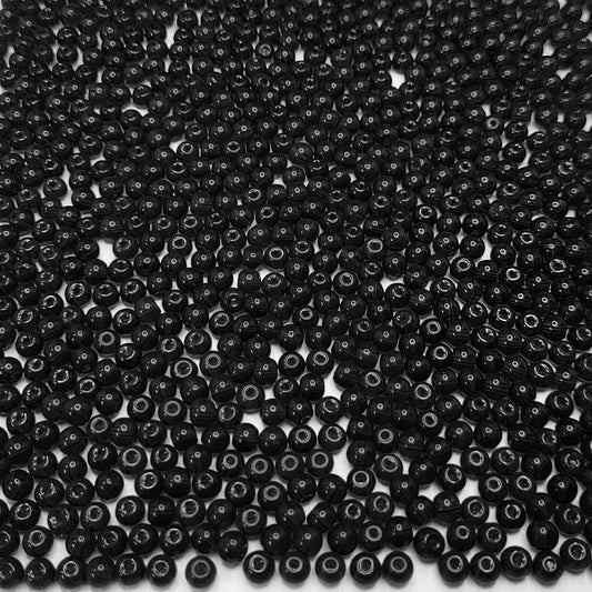 Black and white 3mm,4mm,6mm,8mm beads help shape a polished result for bracelet making, necklace making and DIY jewellery projects.