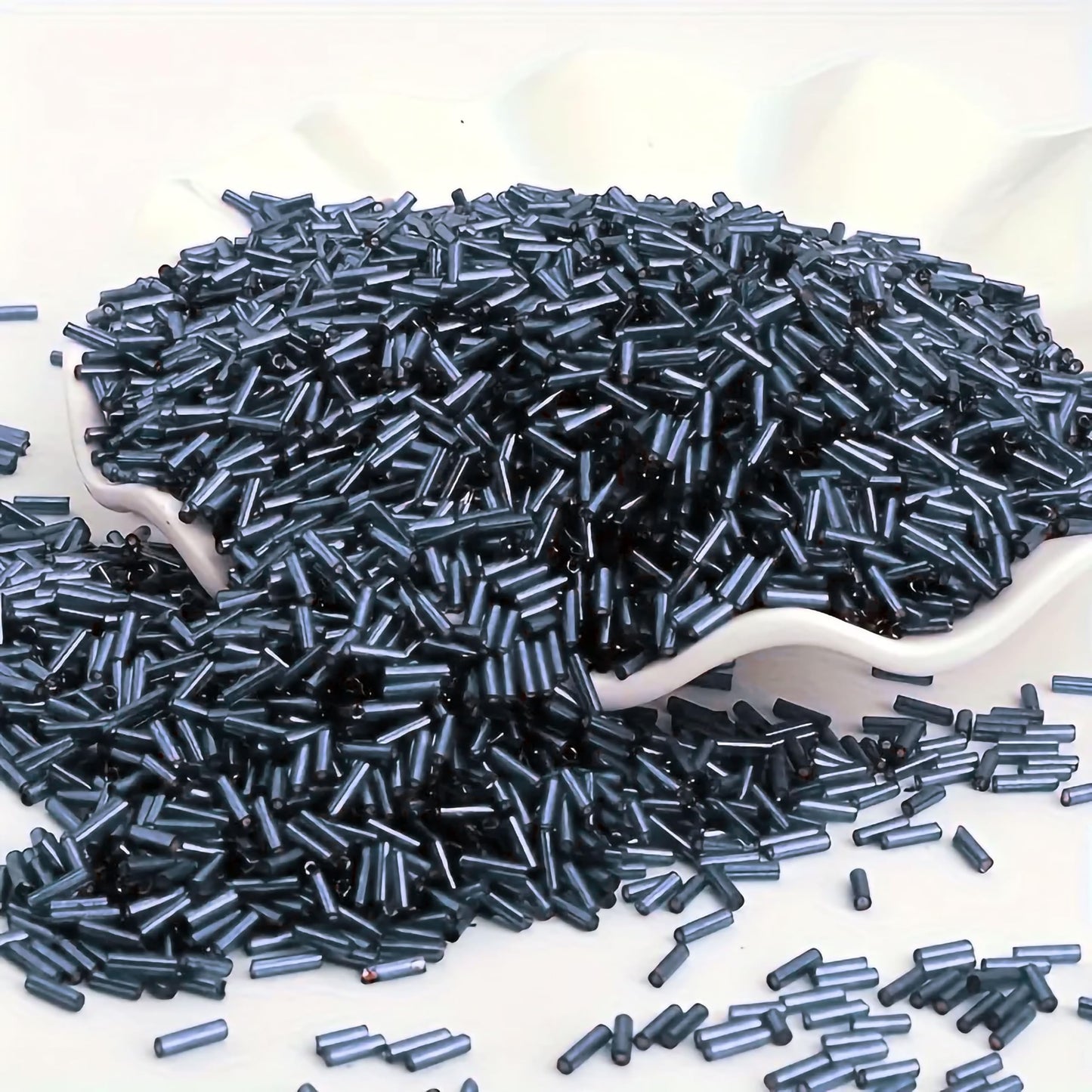 For a cleaner finish in DIY craft projects, creative hobby work and decorative handmade designs, dark grey and silver 5mm bugle small cut cylinder silverline tubes 5mm shiny is a useful choice.