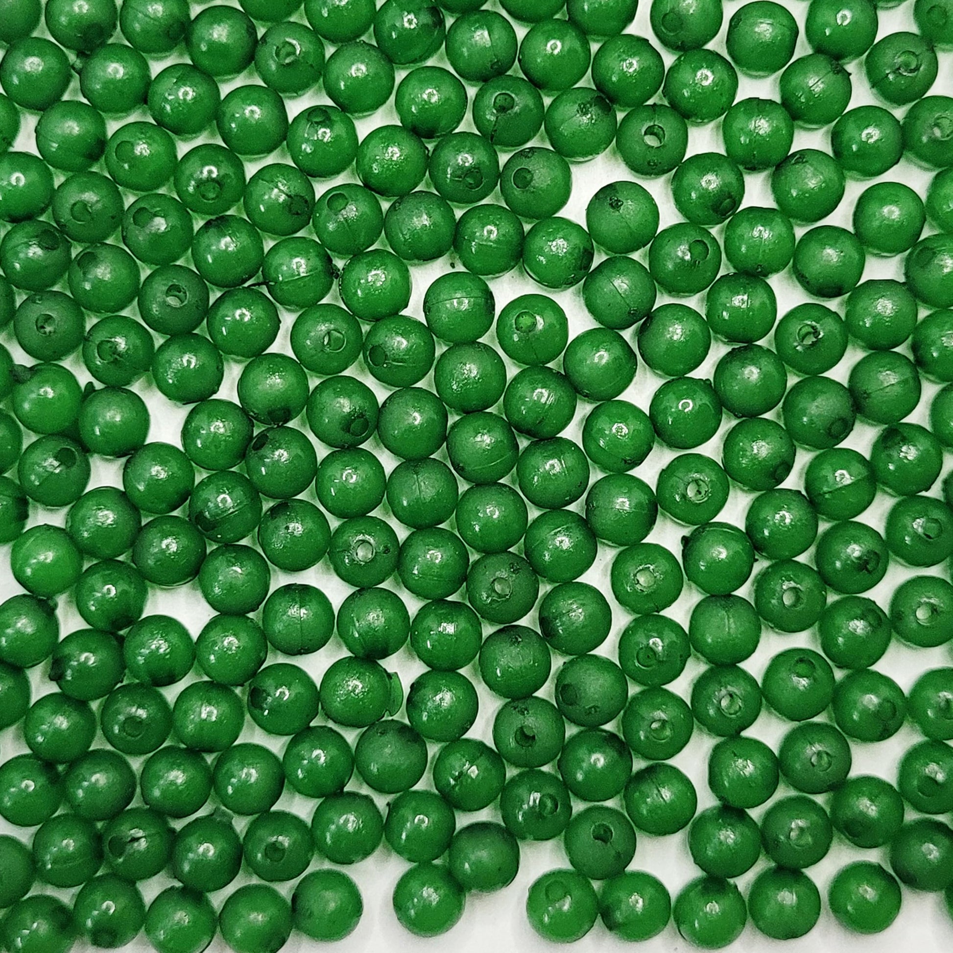 Dark green and multicolour 8mm beads help create clean decorative look in bracelet making, necklace making and DIY jewellery projects.
