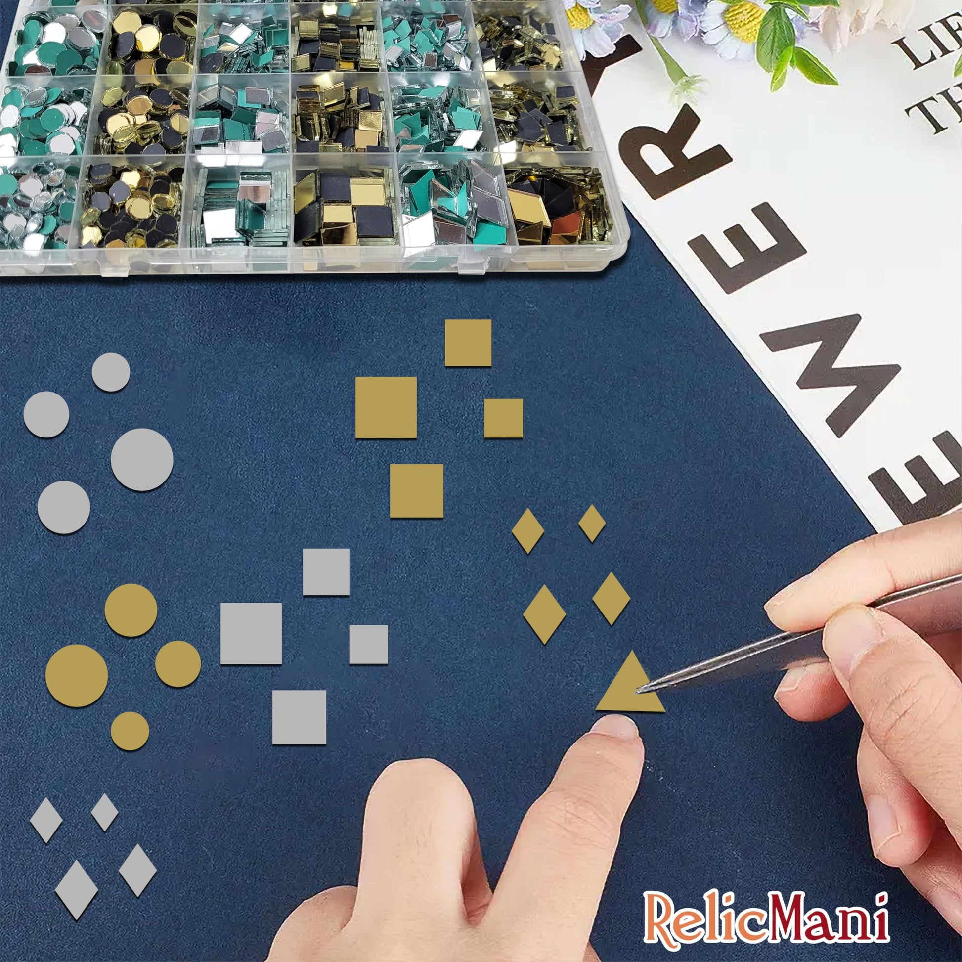 Use gold and silver glass and mirror Lippan art glass pieces to give wall décor, rangoli style decoration and Lippan art a handmade wall art finish.