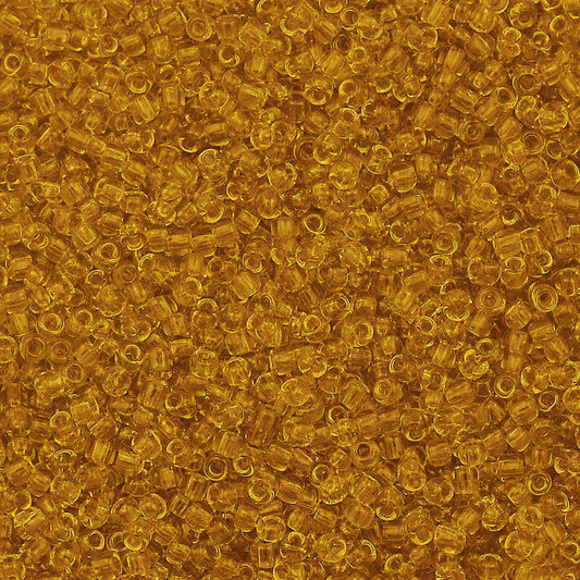 A clean option for bracelet making, necklace making and DIY jewellery projects, gold and transparent 4mm beads add a clean decorative look.