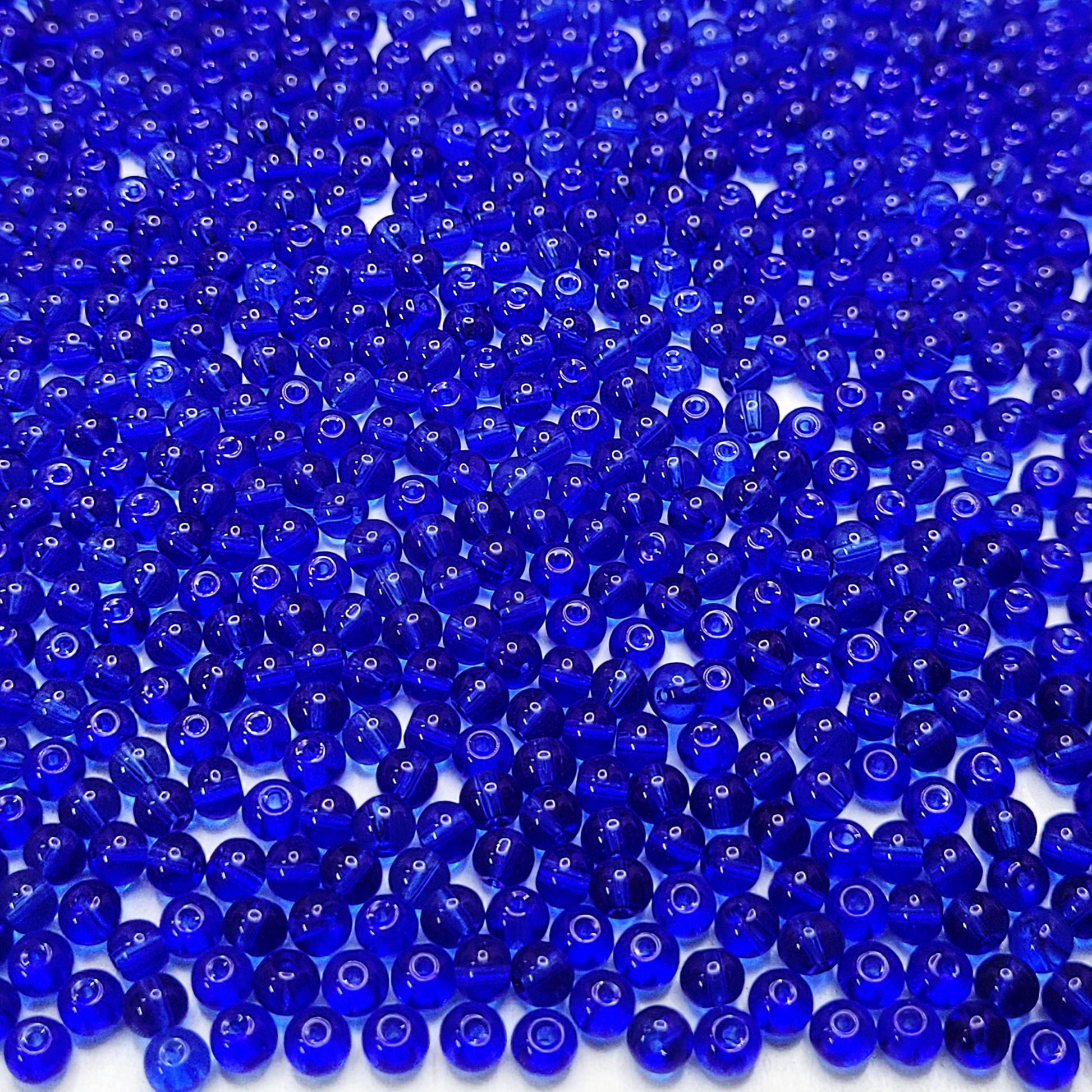 A clean decorative look makes blue and multicolour 4mm beads suitable for bracelet making, necklace making and DIY jewellery projects.