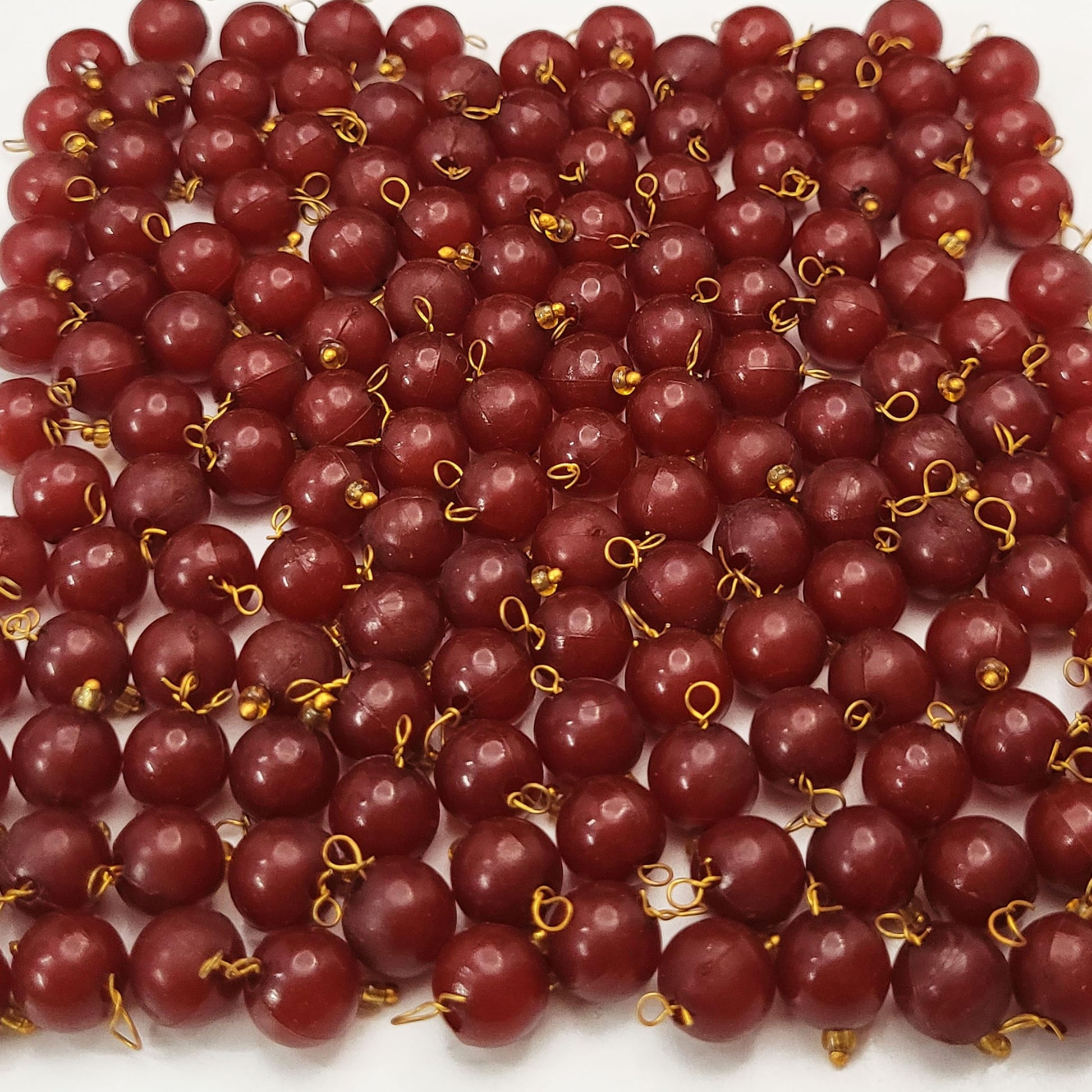The look of brown and multicolour 8mm beads suits bracelet making, necklace making and DIY jewellery projects, especially for clean decorative look with brown detail.