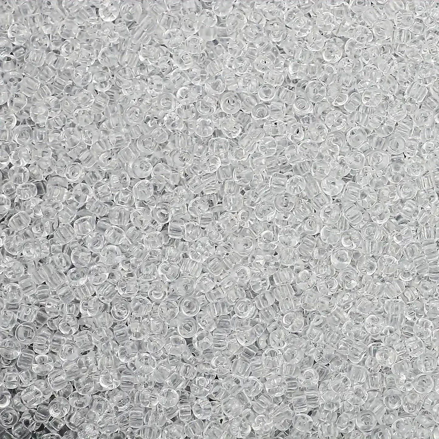 A clean option for bracelet making, necklace making and DIY jewellery projects, white and transparent 3mm beads add a clean decorative look.