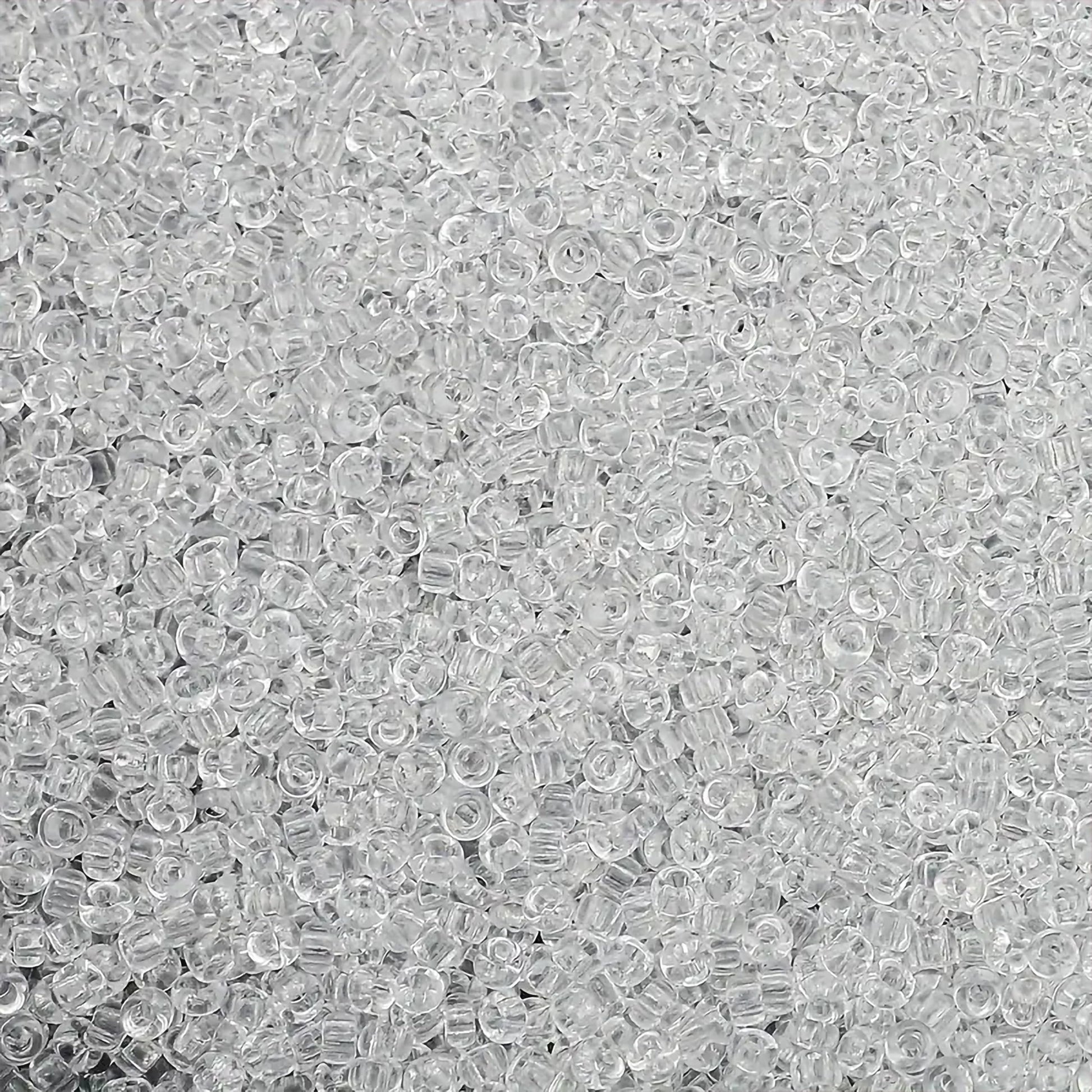 A clean option for bracelet making, necklace making and DIY jewellery projects, white and transparent 3mm beads add a clean decorative look.