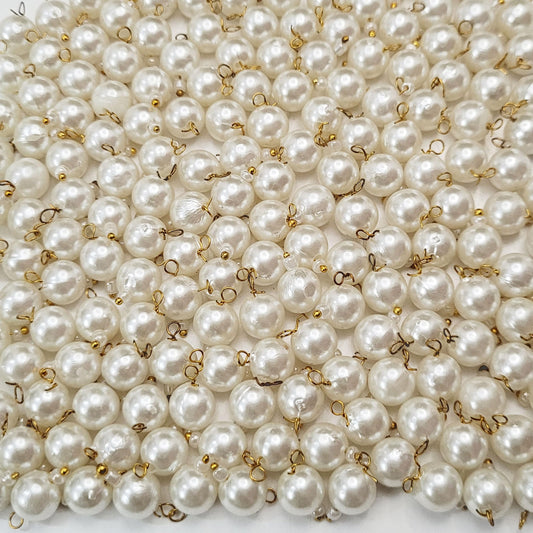 Light silver and multicolour 8mm beads are a clean finishing element for bracelet making, necklace making and DIY jewellery projects.