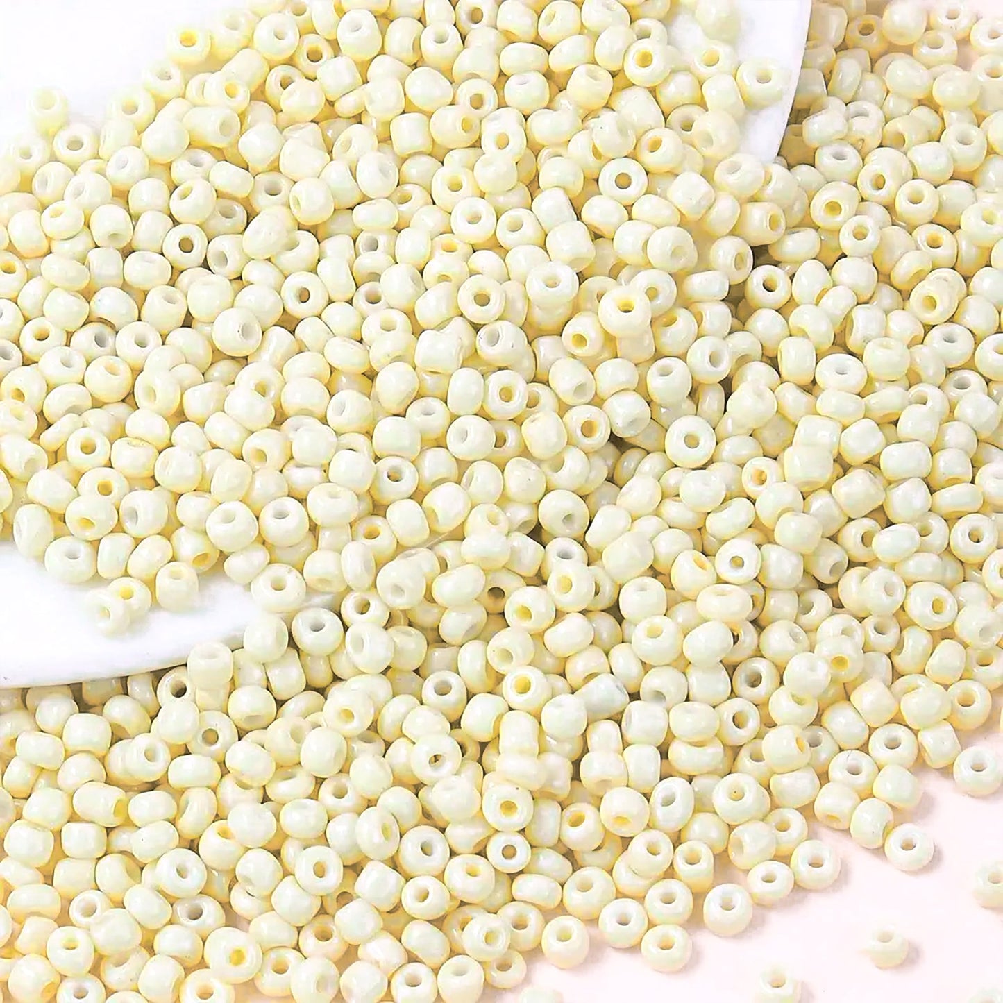 In bracelet making, necklace making and DIY jewellery projects, off white 2mm and 02mm beads add depth and neat finishing.