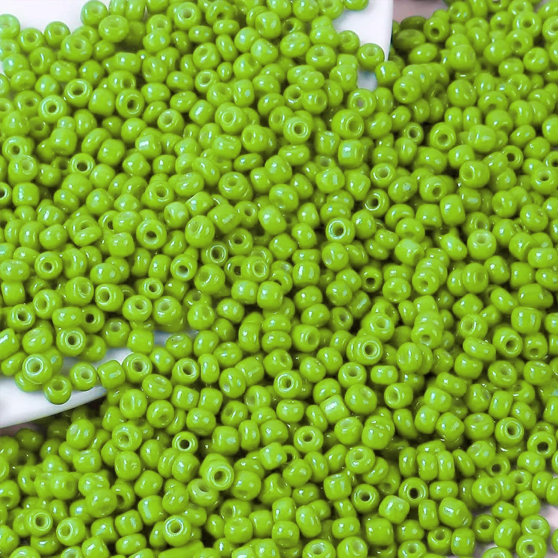 Light green 4mm and 4 mm beads help shape a polished result for bracelet making, necklace making and DIY jewellery projects.