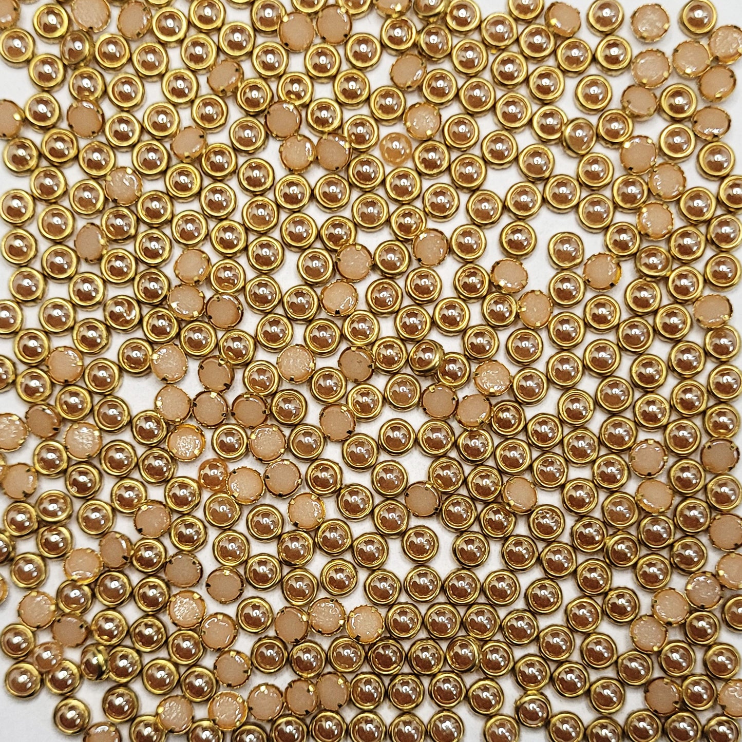 Round Kundan Glass Stones – 4MM, 45g