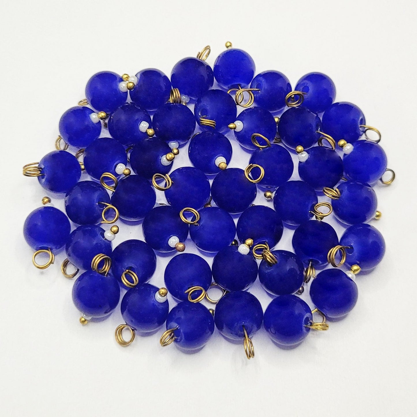 Lariya Round Hanging Beads 8mm - Pack of 25