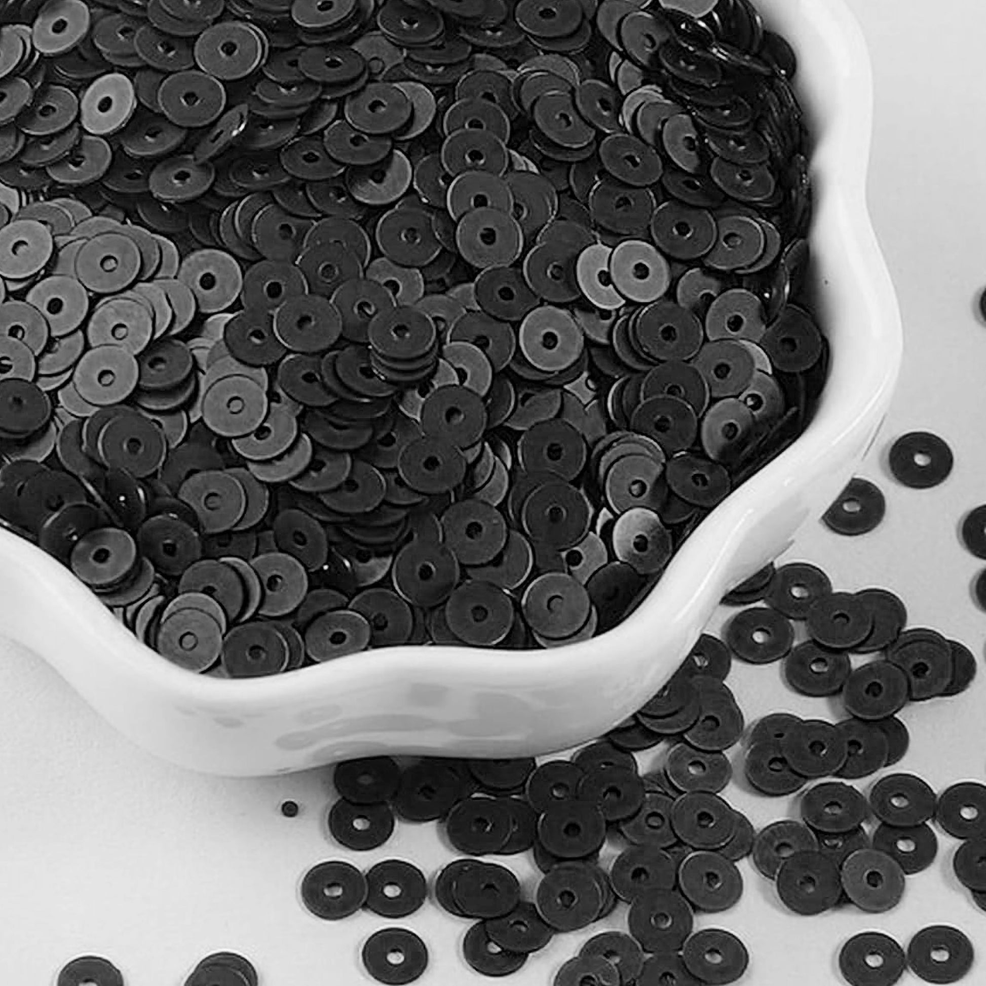 Black Round Sequins for Crafts